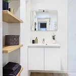 Etage 2 - In Centrum, 300m Zee En Gratis Parking 公寓