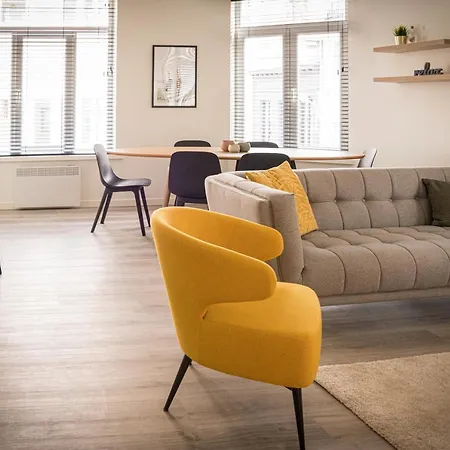 Etage 2 - In Centrum, 300m Zee En Gratis Parking Apartment *
