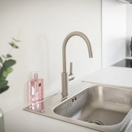 Etage 2 - In Centrum, 300m Zee En Gratis Parking Apartment