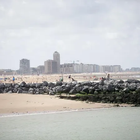 Etage 2 - In Centrum, 300m Zee En Gratis Parking Ostende