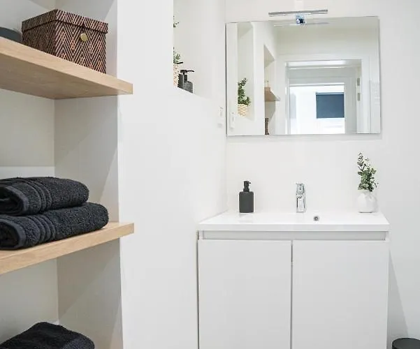 Etage 2 - In Centrum, 300m Zee En Gratis Parking *