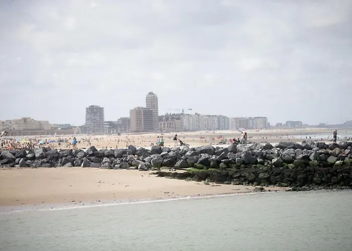 Etage 2 - In Centrum, 300m Zee én Gratis Parking Ostende