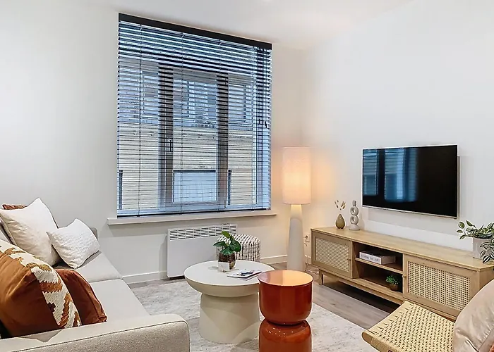 Etage 2 - In Centrum, 300m Zee En Gratis Parking Apartment *